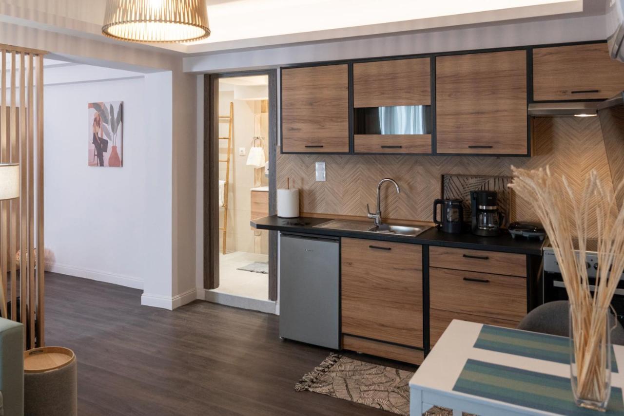 Niki Athens Suites - Cosy Suite In The Historical Center Of Αθήνα Εξωτερικό φωτογραφία